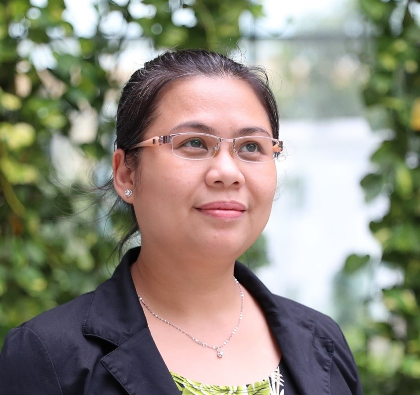 Dr. Tran Hong Ngoc