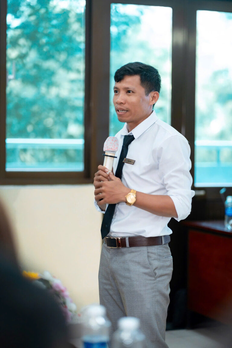 Dr. Tran Van Duc